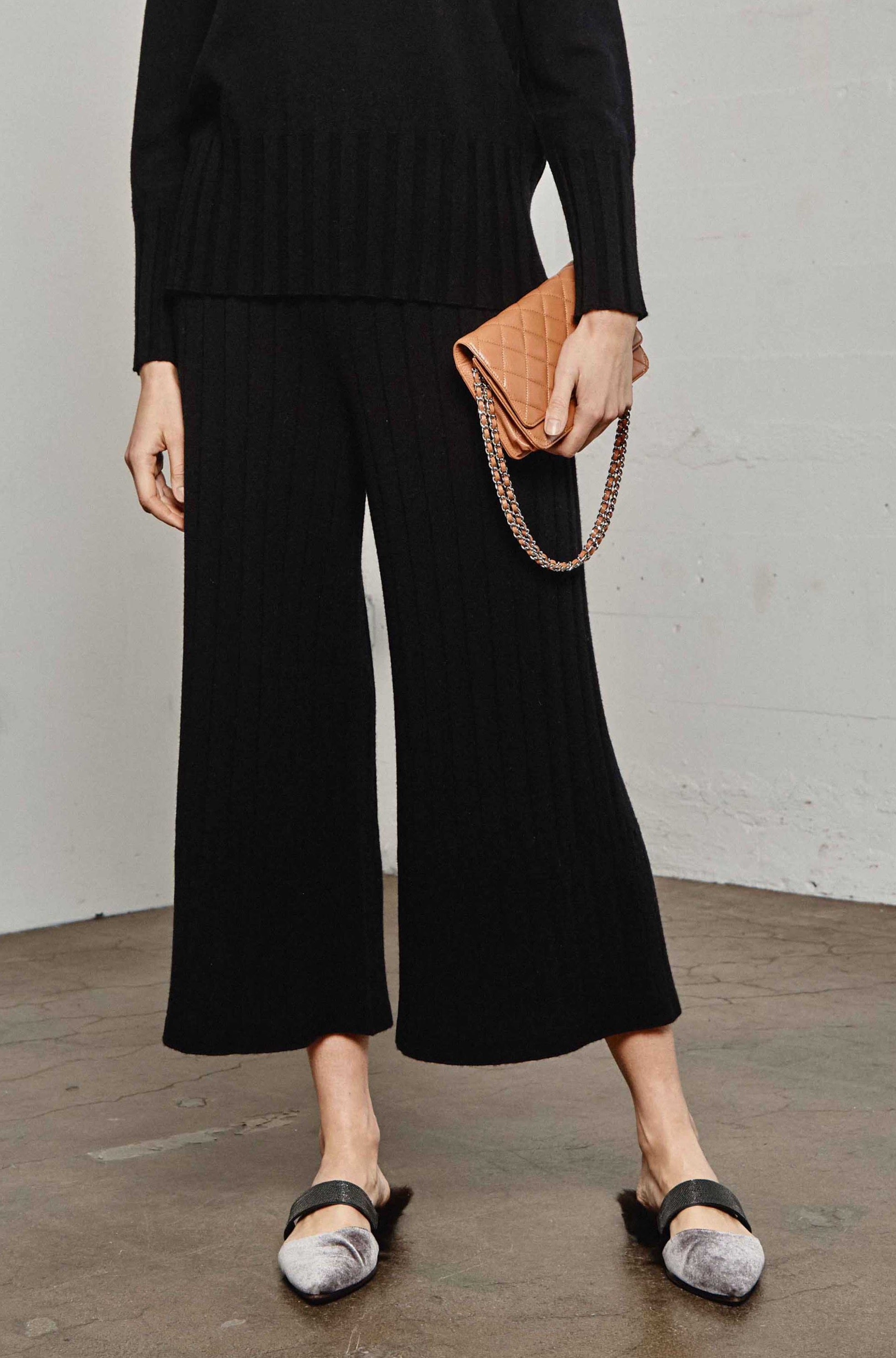 Long Ribbed Pants